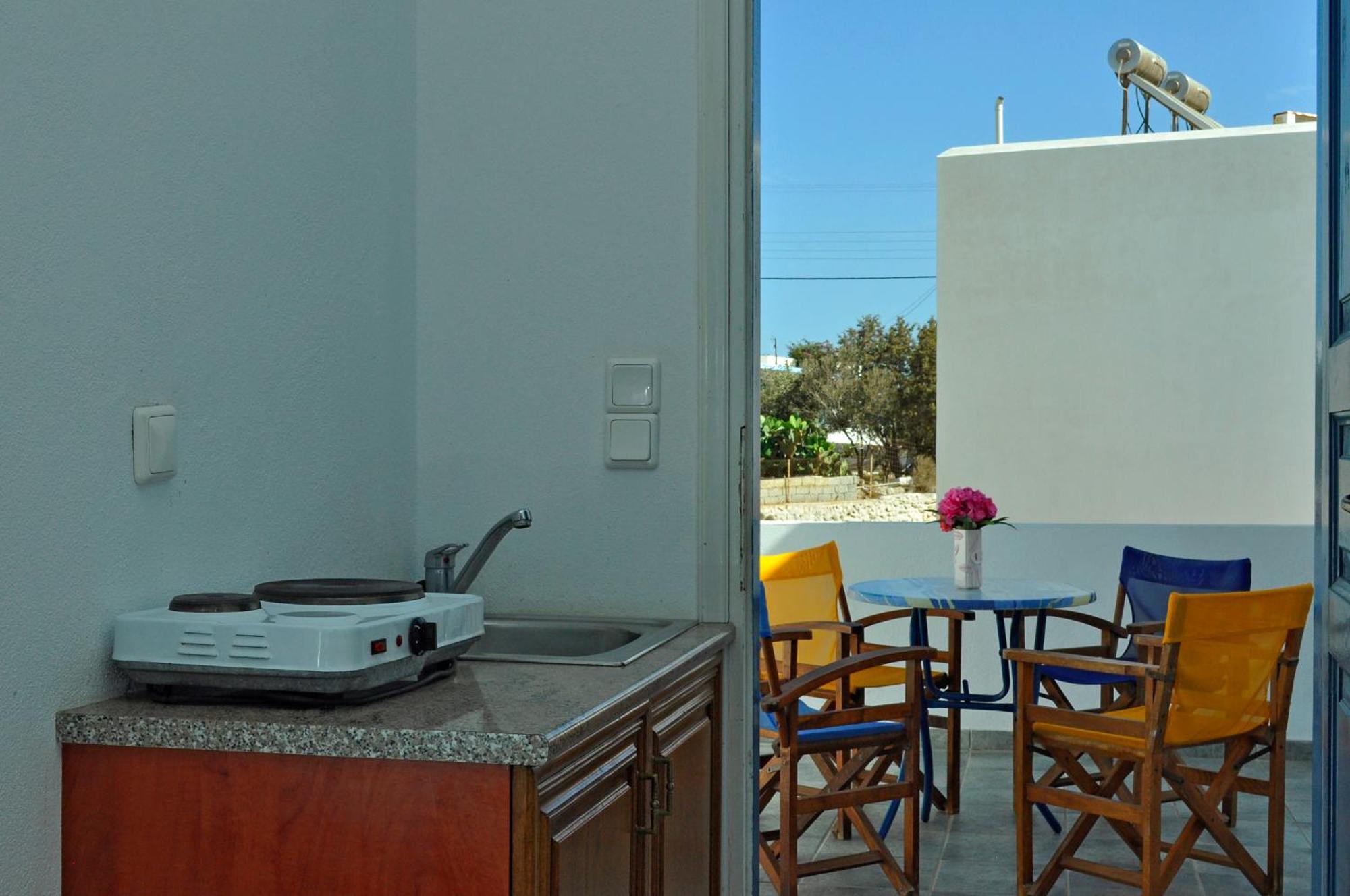 Atlantida Hotel Koufonisia Exterior photo